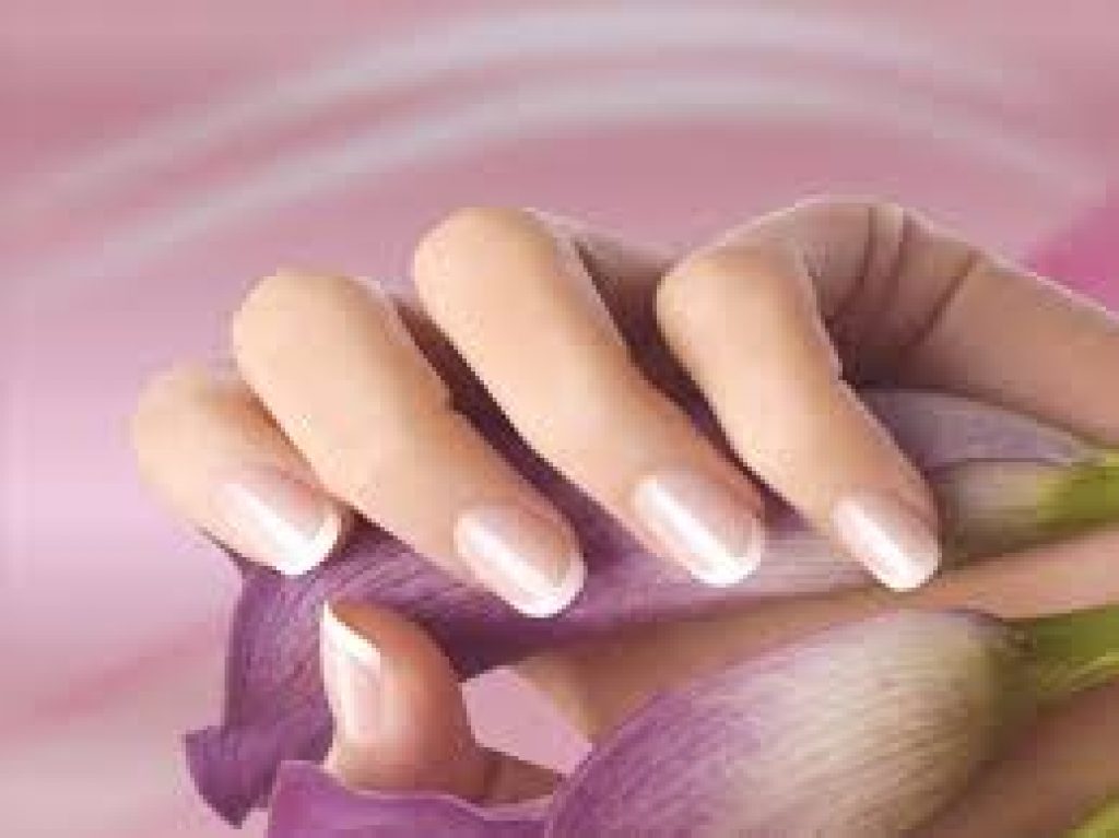 NAILS HEALTHY