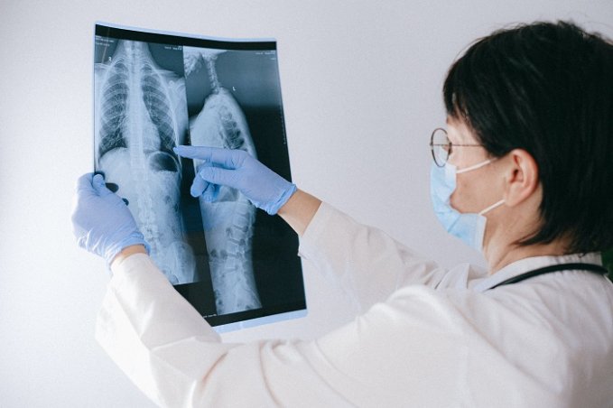 Radiologist 