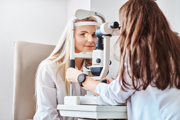 How Can An Optometrist Help You