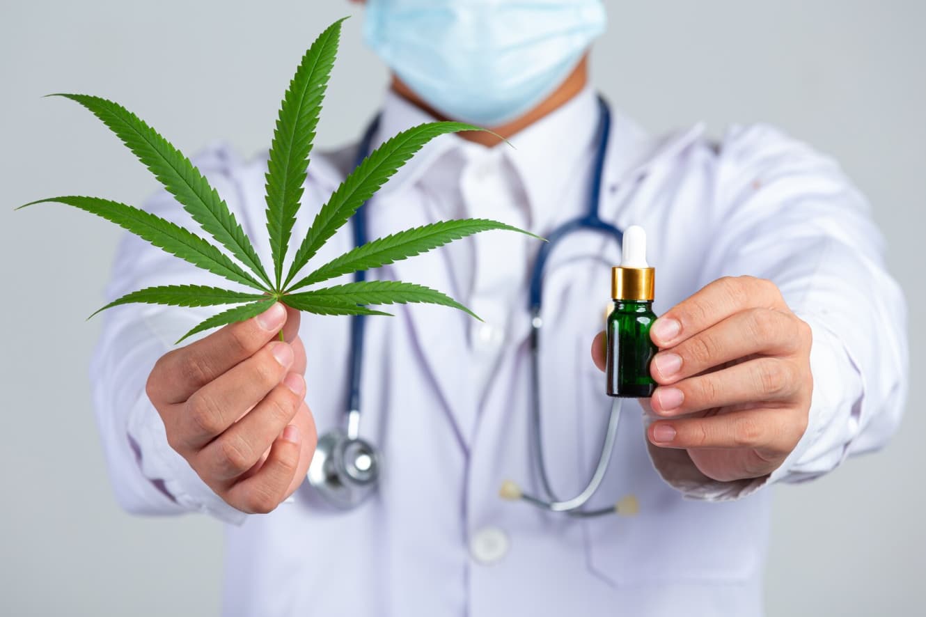 Benefits of Visiting a Cannabis Clinic for Medical Marijuana