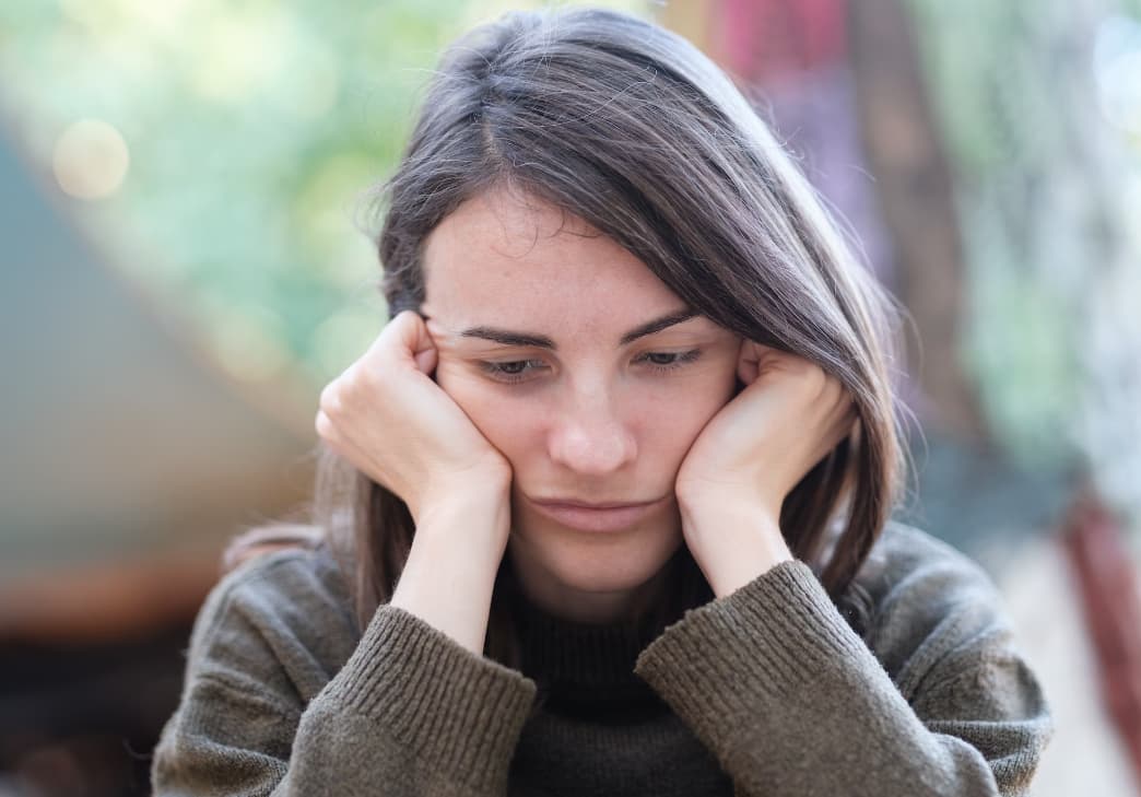 How Long After Herpes Outbreak Is It Still Contagious